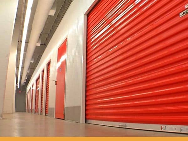 Deposito mobili a Pavia